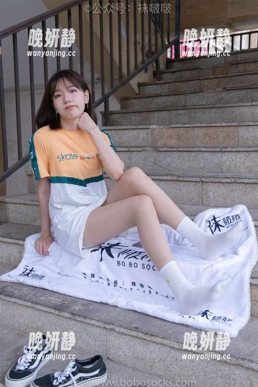 BoBoSocks袜啵啵 - 写真解析：木木的裸足，连袜子都想自杀的节奏