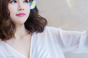 IMiss爱蜜社 – 小九月学妹的图集：无圣光成就我心底的小滑稽！