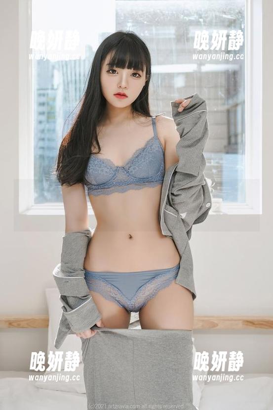 Jenny(정제니)散发婚纱光芒，照片里的小秘密
