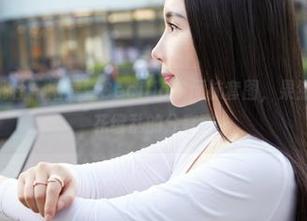 MiiTao蜜桃社 – 陆萱萱Cecilia的网袜套图，果然又是一波眼花缭乱的分享啊