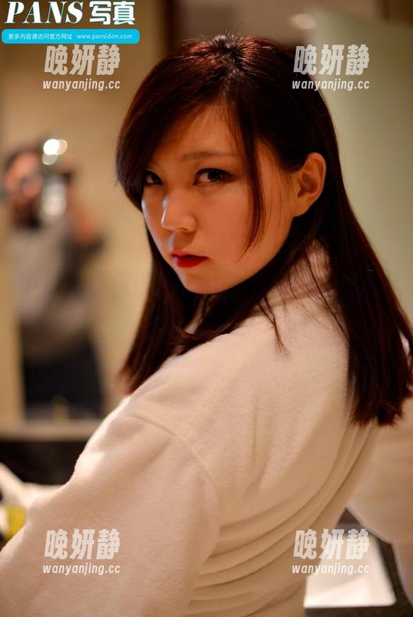 PANS - 泳池里的晨晨，福利和原图完全不让我失望！