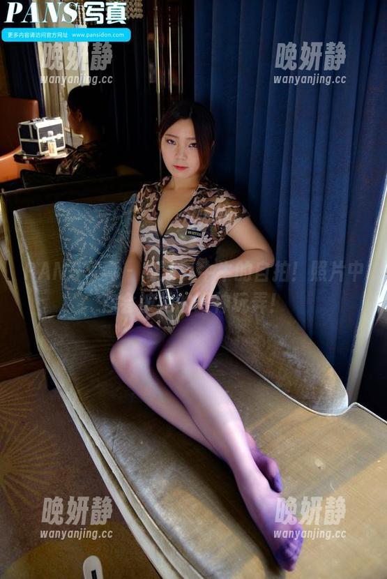 PANS写真 - 高清，牛牛的自拍！照片中你会被她的眼神玩弄！