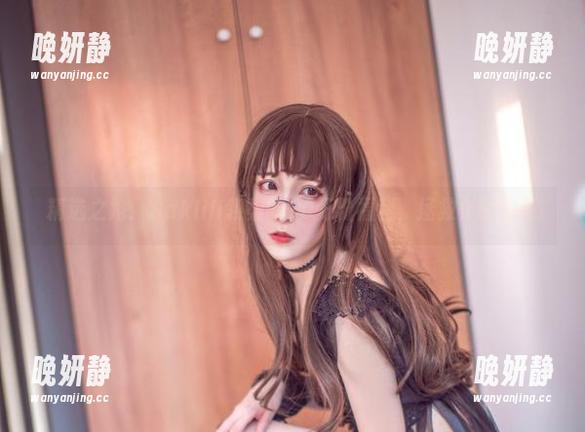 精选之路：Sakiiii翎柒的10万粉福利，拯救你的视线