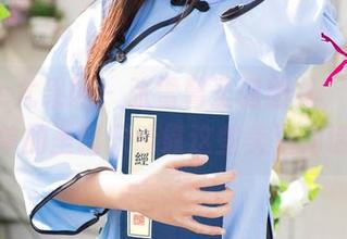 UGirls尤果网 – 张雪馨圣诞图集，难道我孤单的圣诞只能靠这些美图对话？