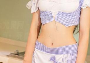 UGirls尤果网 – 来看李丁丁和她的定制写真：死库水里的欢乐困境！