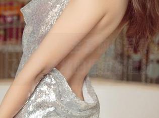 UGirls尤果网 – 这全套旗袍写真也太俏皮了，王语纯的理由你懂的