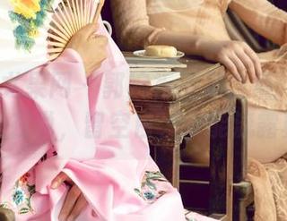 UGirls尤果网 – 郭婉祈裸足合集：每一帧都像是在说，留空白，才能流露真意。