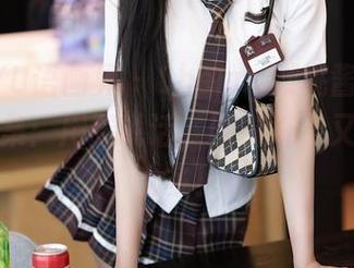 XIAOYU语画界 – Cherry樱桃酱的丝袜写真合集：用腿说话，刚刚好，又不想说太多！