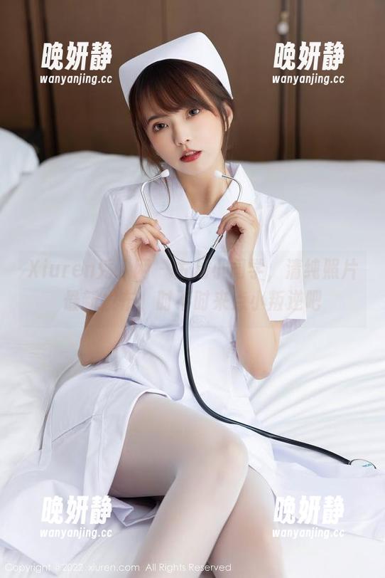 Xiuren秀人网 - 古月小同学，清纯照片最新发布，时不时来点小叛逆吧