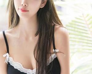 Xiuren秀人网 – 小Kiki的比基尼作品：不冷，不过分，恰到好处的夏日诱惑！