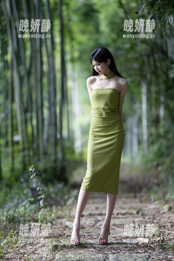 Xiuren秀人网 - 李可儿的“女友”，那作品的表情，ugh，让人想多想，那得怎样呀！