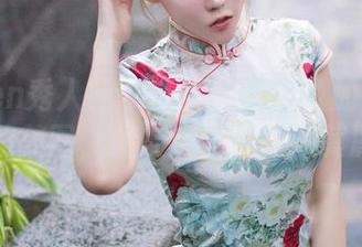 Xiuren秀人网 – 含蓄而又撩人的爱酱里的美图，女友这角色非她莫属