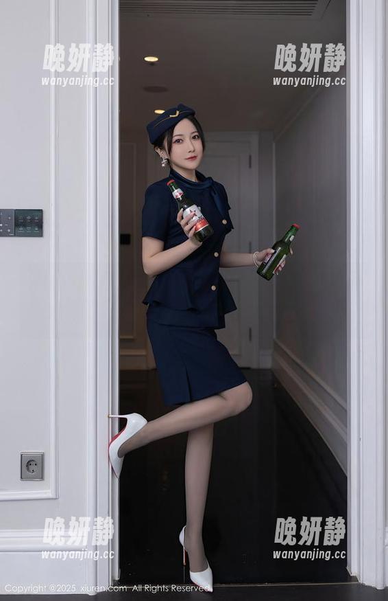 Xiuren秀人网 - 修女的意象在韩静安手里，多了一份”那种“气息。