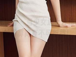 YouMi尤蜜荟 – 当少女遇上合法萝莉，她的写真简直不可抵挡！