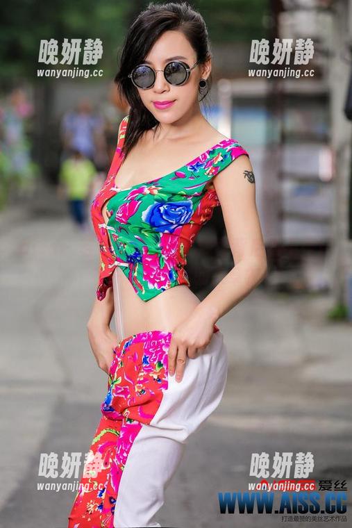 aiss - 若兮美腿合集，原图背后是不是还有一堆没剪掉的杂草？