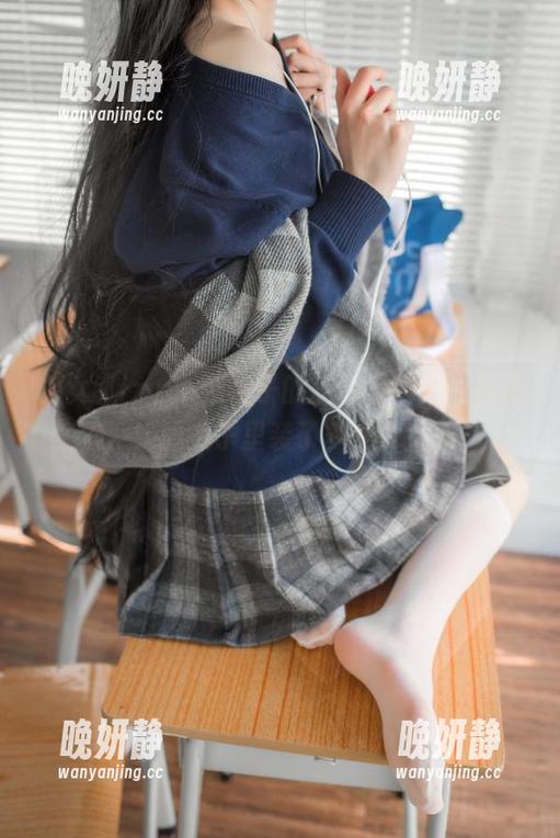 兔女郎izumi泉桃子的私房美图，我在思索，她的兔子里装了多少少女心？
