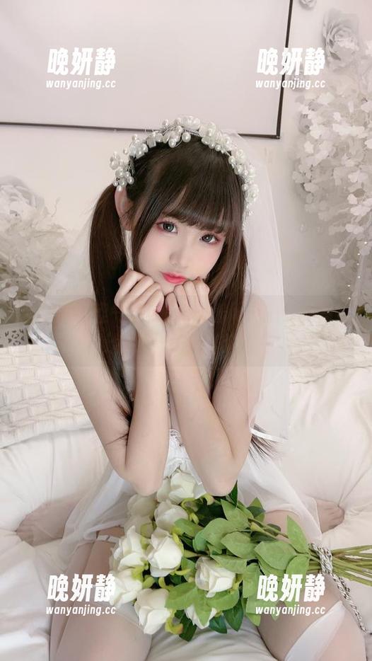 淡淡的青涩气息，miko酱ww的女仆写真让我脑补了一整个下午