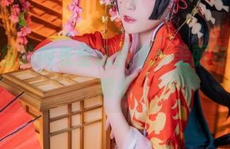 yui金鱼的内衣壁纸合集：美丽与自由的瞬停