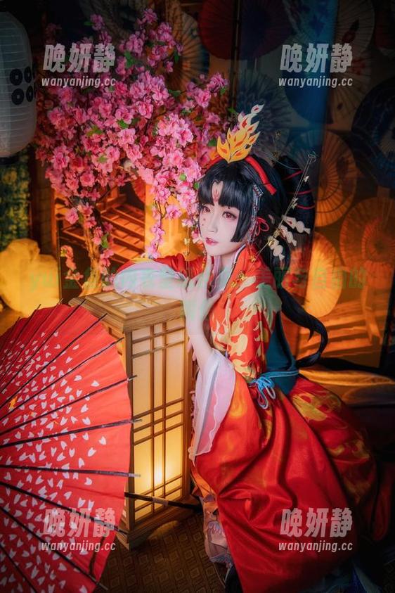 yui金鱼的内衣壁纸合集：美丽与自由的瞬停
