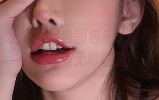 微密圈 – 于芷晴黑色图包来了，带走你对黑色的所有无聊联想！