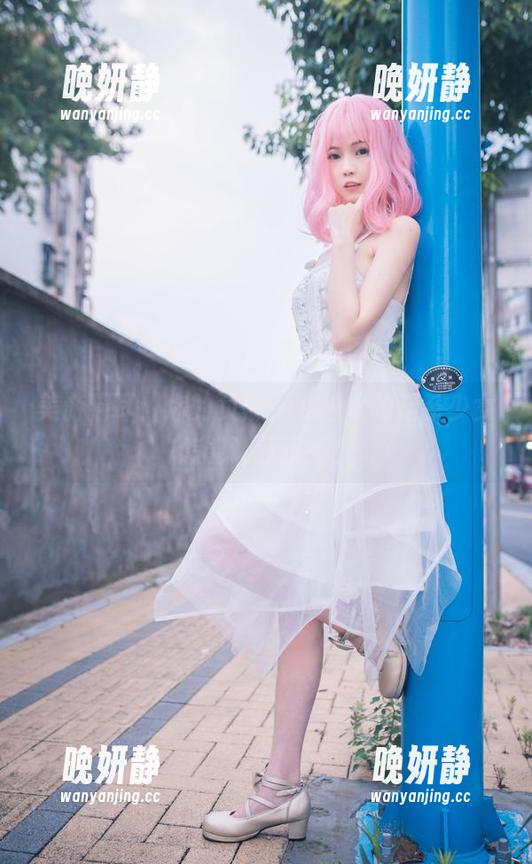 美游猫耳：你的负卿，私拍里的猫系少女怎能让我抗拒！