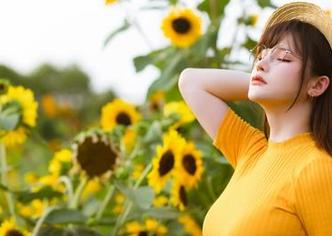 这组前羽rr女孩的套图下载，赶快把它搬回家吧！