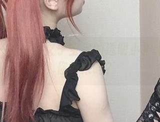 纸片一样薄！叉子宝宝的透明小护士写真，你敢来吗？