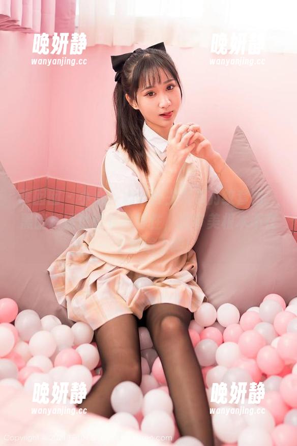 嗲囡囡 - 小心！心妍公主发布豹纹套图，黑暗料理也能看出野性，这审美根本不在一个频道上嘛！