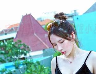 嗲囡囡 – 定制图集呈现：流氓小巫女的清纯日常与奇幻捣乱