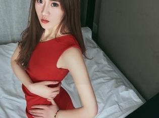 头条女神 – 你没见过的白色，松果儿送来的高清分享，竟有种让人窒息的美感。