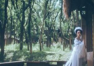 微密圈 – 婉转的暗示：好H好女杀手和她的奶牛写真图集有何渊源？
