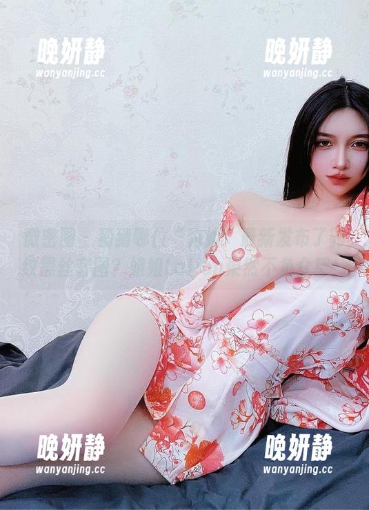 微密圈 - 猜猜哪位“豹姐”最新发布了豹纹黑丝套图？姐姐Lalion果然不负众望！