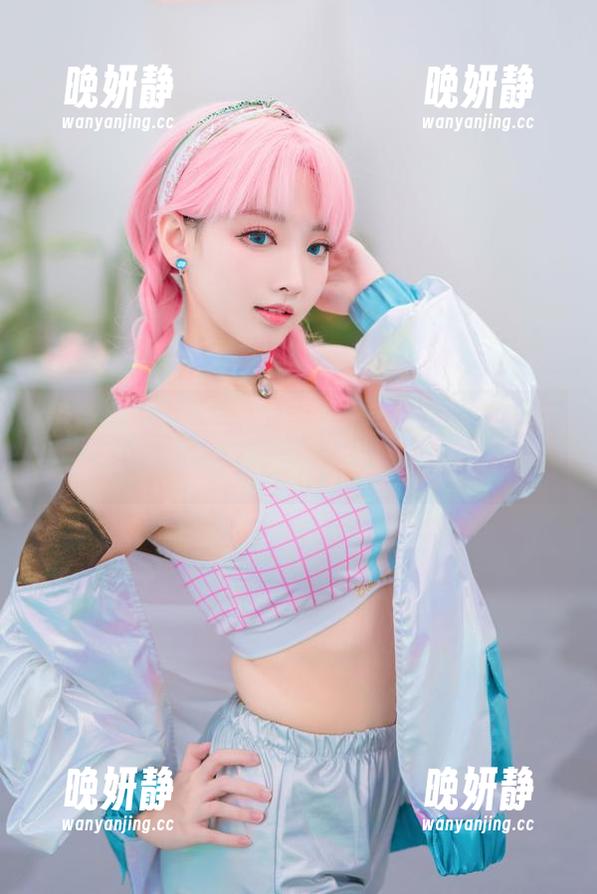 黑色犹如夜幕，无圣光与宫本桜的美图共舞