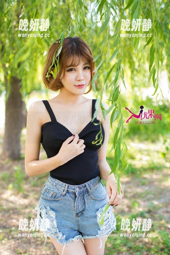 尤果网 - 娜依灵儿的浴缸派对，写真的水花四溅！