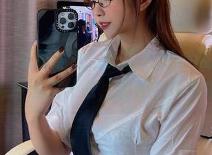 微密圈 – 礼服黑丝，张思允nice的原图里暗暗传递着什么，我还在探索中…