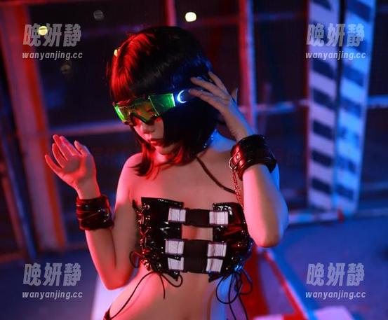 当您的蛋蛋化身棕裙女神，Coser翻身价格亮了！