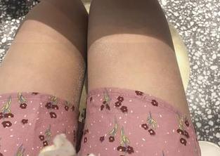 微密圈 – 有你喵的新任务：化身秘书，原图尽显风骚