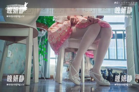 看木花琳琳是勇者的干物妹派对，有原图为证！