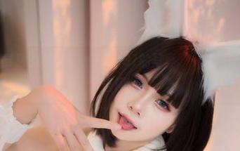 “剧情很复杂，不如来看末夜787的写真。”这是什么神奇的广告词啊？