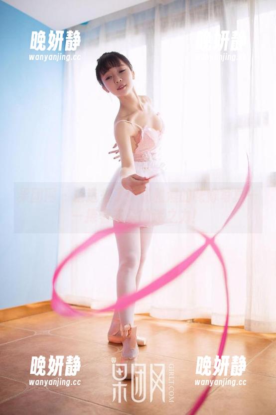 果团网-陈雅漫 果团网 - 精选来了!陈雅漫的花嫁写真——捧着花朵的迷之力!