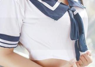 模范学院 – 婠婠么的白裙作品：在光影中漫步的私房美