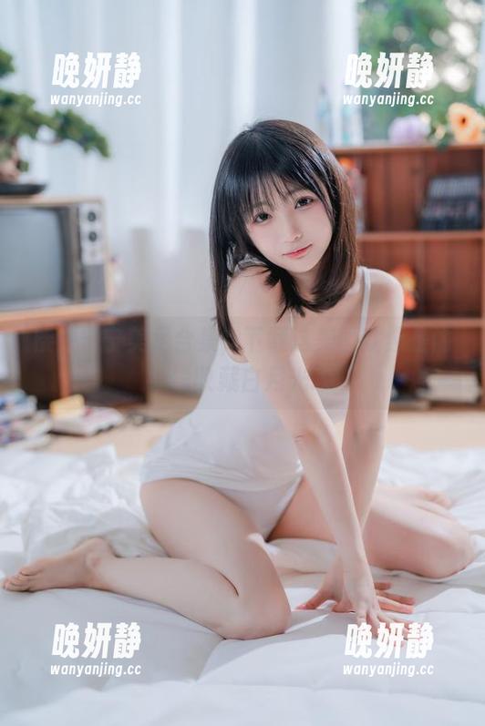 樱井宁宁美足合集，下载这美图就像是偷偷收藏白月光.