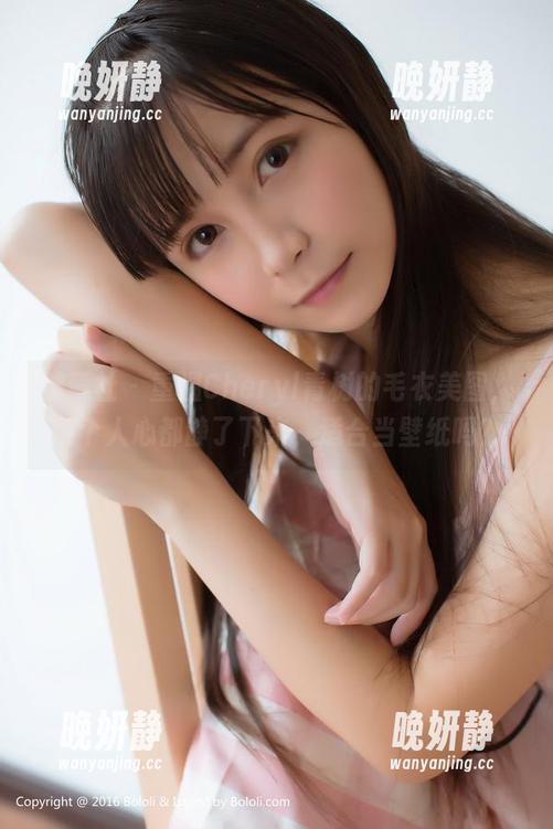 波萝社 - 重温Cheryl青树的毛衣美图，整个人心都静了下来，适合当壁纸吗？