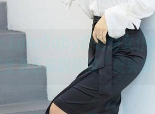 爱蜜社 – LalaBaby啦啦的女仆收集：照片里全是五彩斑斓的“低头族”。