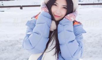 爱蜜社 – 私房里的“萌琪琪Irene”：透明的诱惑