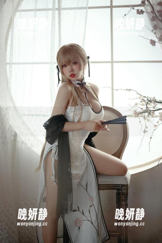 猫田圣奈奈 猫田圣奈奈的写真合集:赋予爱宕泳装全新定义的那个夏天