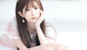 分享黑色吊带的种种，王羽杉真会玩！