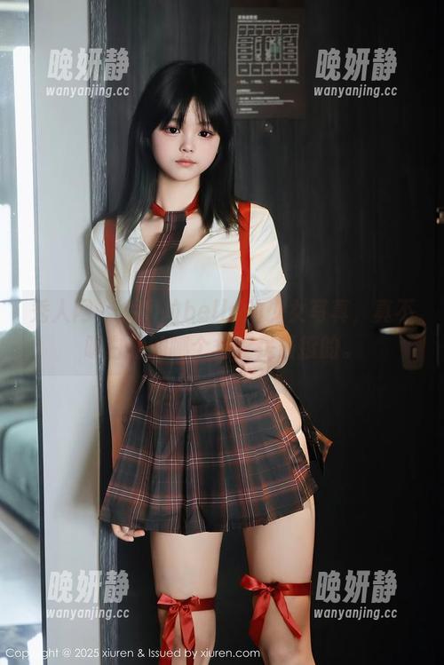 秀人网 - 余贝拉bella的少女写真，真不明白她的哪个角度是最撩的。