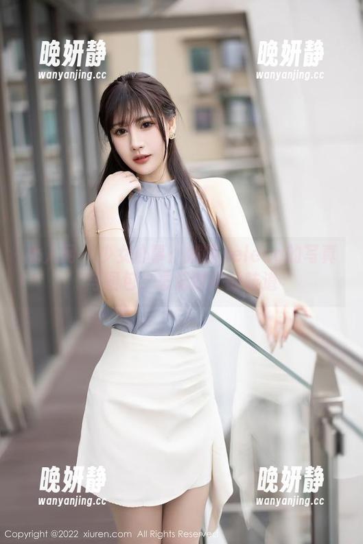 秀人网 - 少女心事：娜露selena的写真与图包，忘记时间的味道