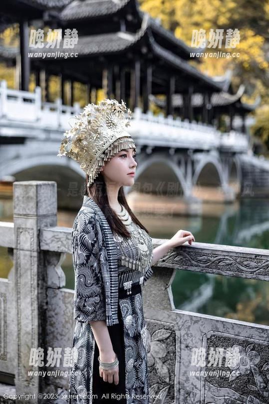 秀人网 - 是小逗逗的图包《剧情》，这种风格真的是想要了